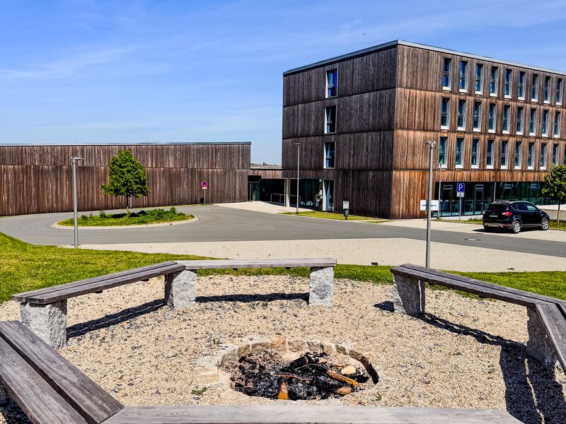 © Â© Chris Helmbrecht