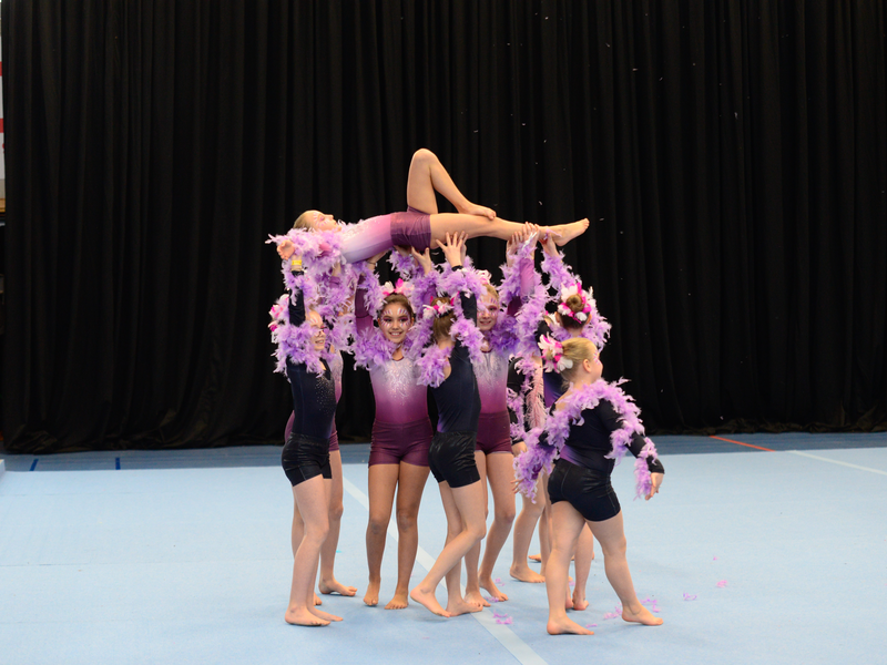 Akrobatik Sternhen; VfL Buchloe; | © Bernd Anich